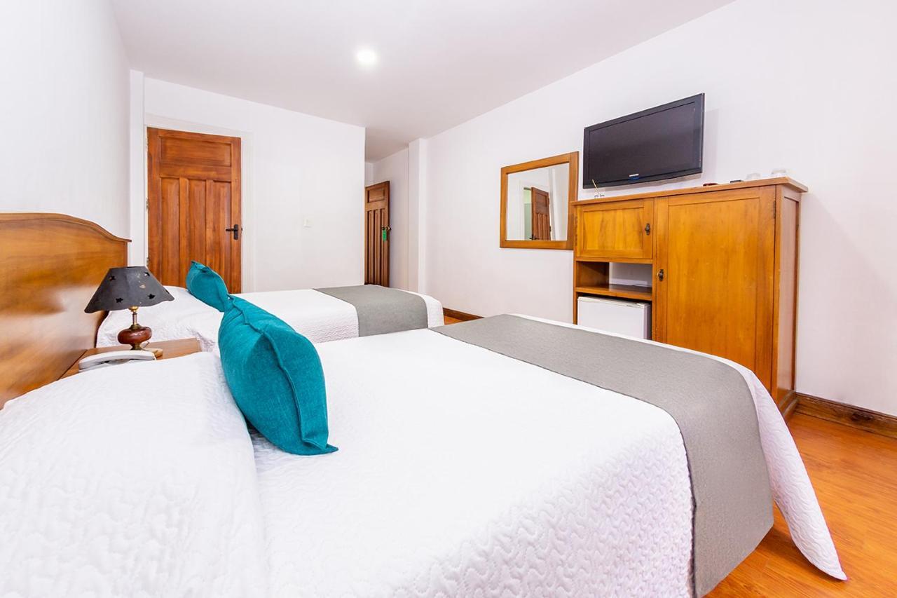 Ayenda Escorial 1936 Hotel Manizales Eksteriør billede